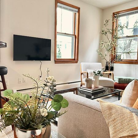 Ao Destinations - Wooster Street In Little Italy New Haven Apartment Екстериор снимка