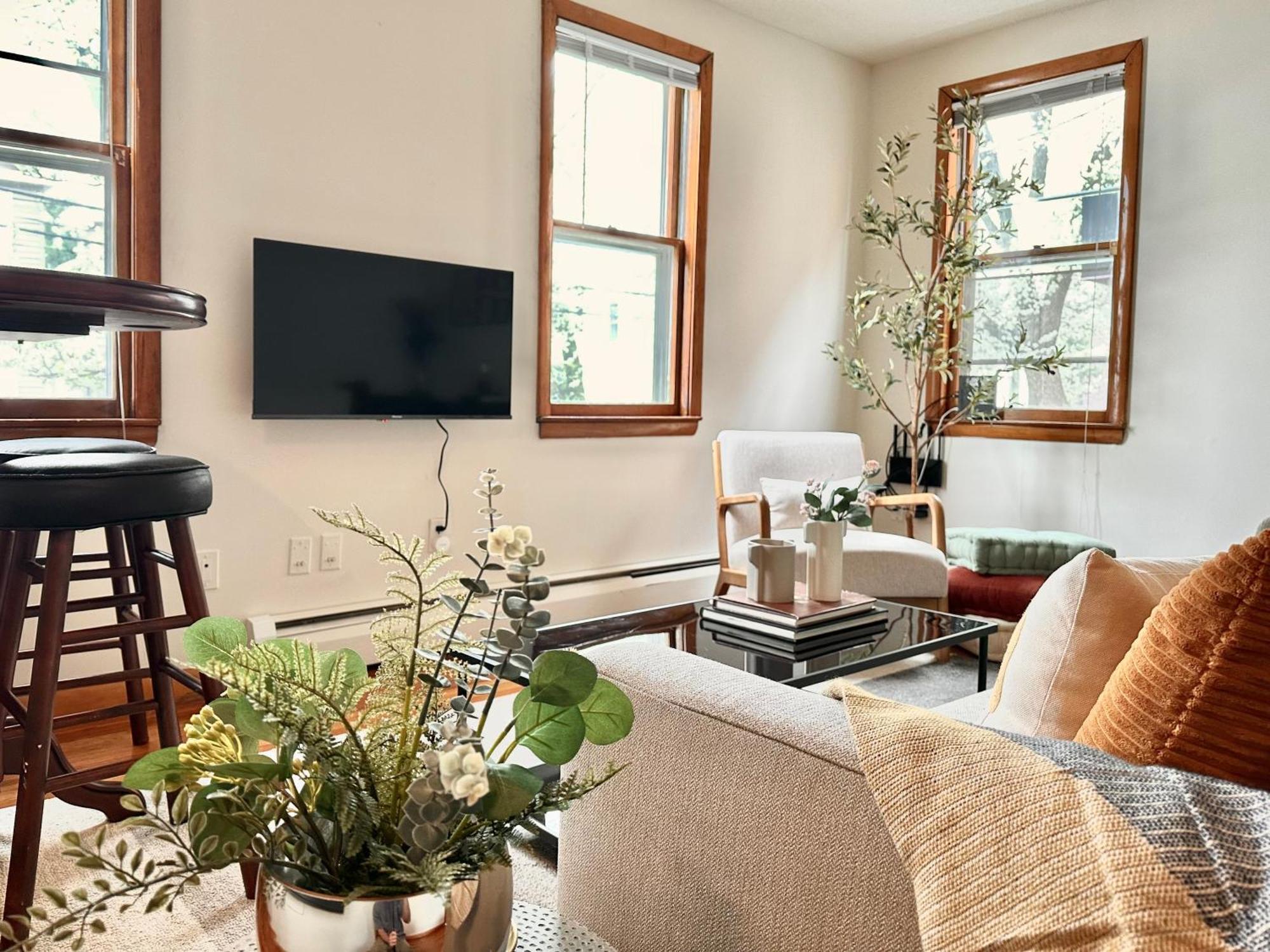 Ao Destinations - Wooster Street In Little Italy New Haven Apartment Екстериор снимка
