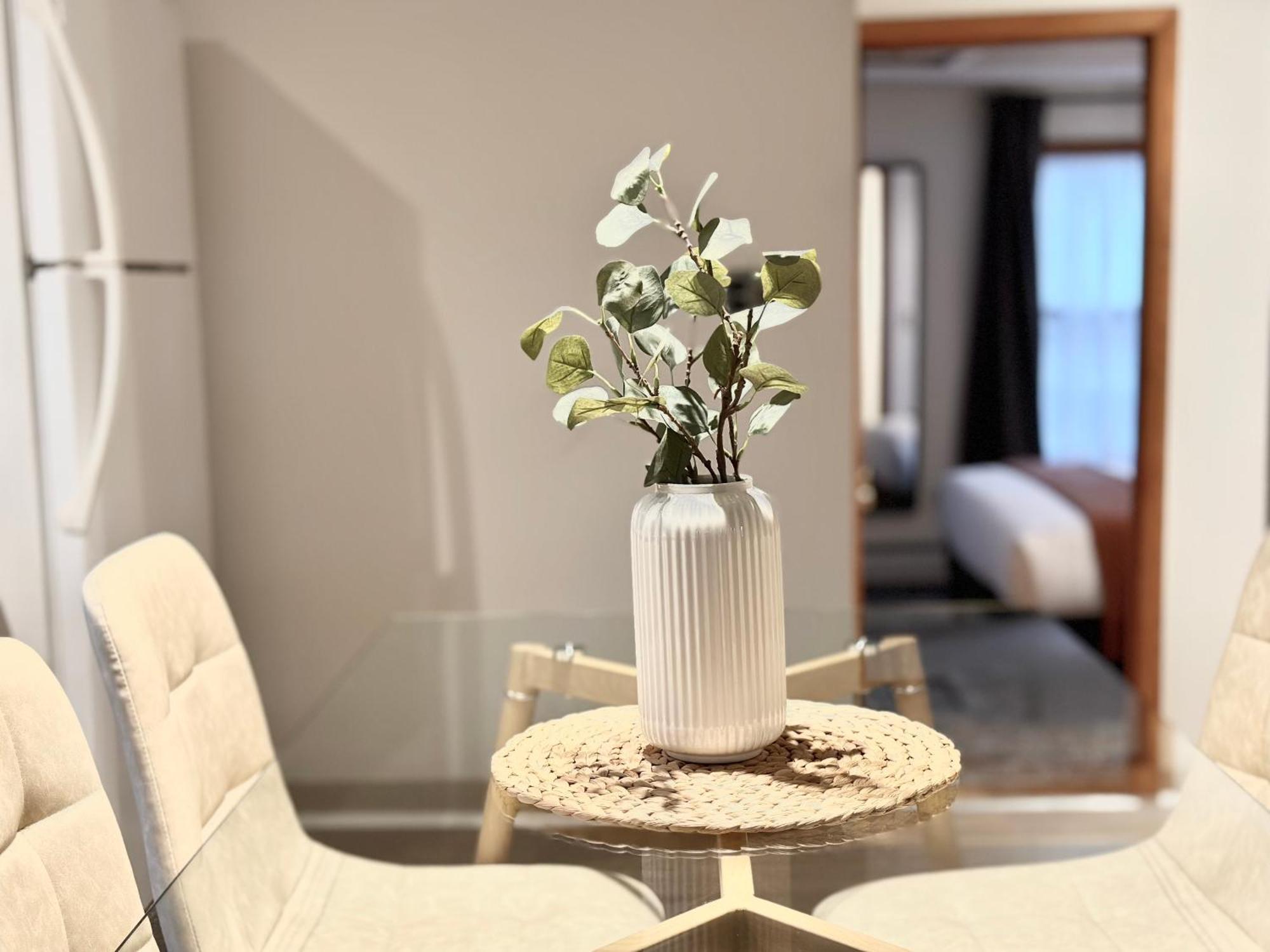 Ao Destinations - Wooster Street In Little Italy New Haven Apartment Стая снимка